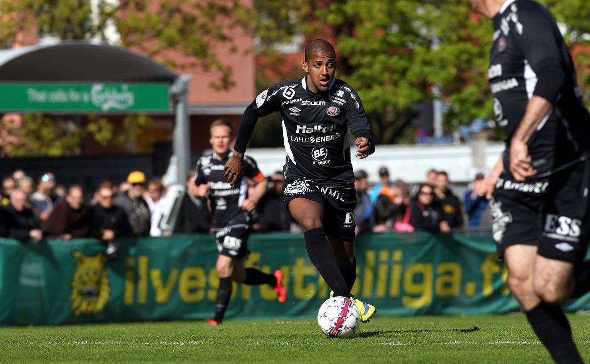 Leandro Motta testille Metallurgiin