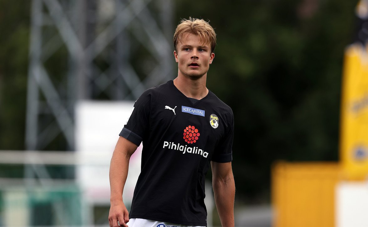 Jaakko Oksanen palkittiin KuPS:n vuoden pelaajana