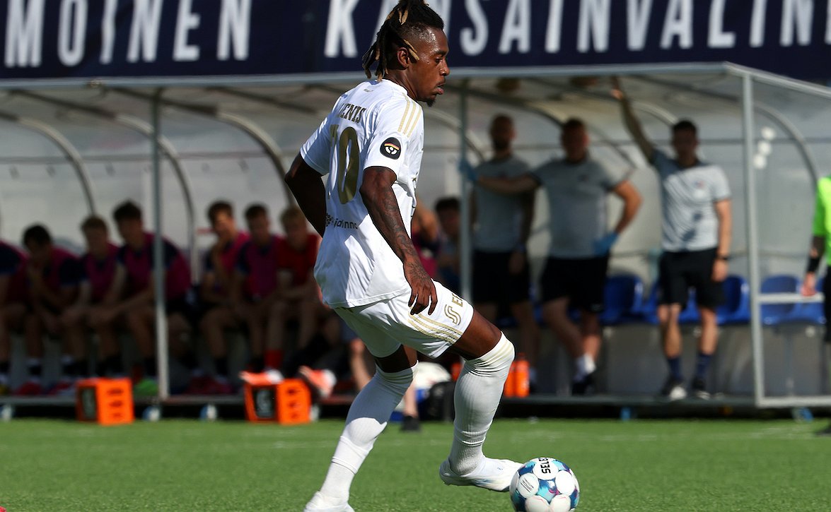 SJK:n Vargas sai minuutteja MM-karsinnoissa