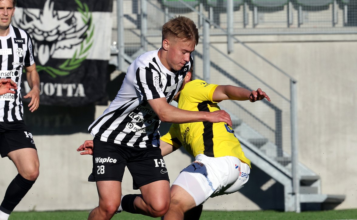 Pikkuhuuhkajat nimetty Islanti- ja Sveitsi-otteluihin