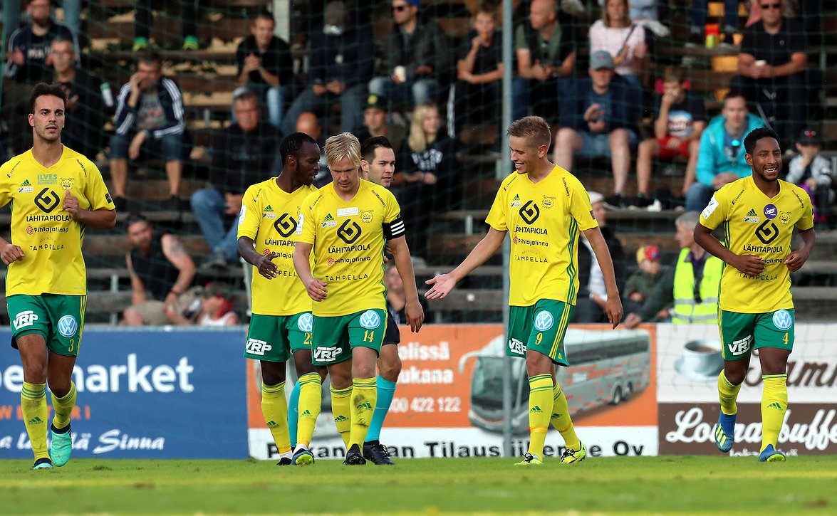 Ilves jalkapalloilijan "kesälomalle" - "Aika vetää hetki happea"