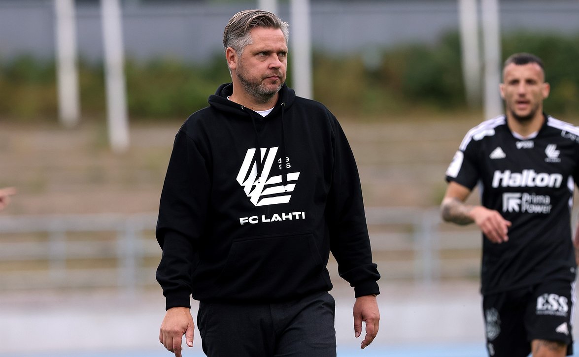 "Pelurin nurkkapöydässä" - FC Lahdelle uusi juttusarja