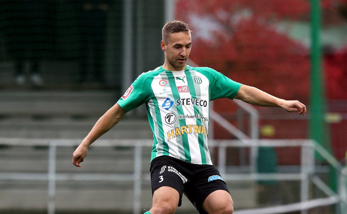 "Köyhän miehen Cannavaro" jatkaa KTP:ssa - Lassi Nurmos solmi uuden sopimuksen