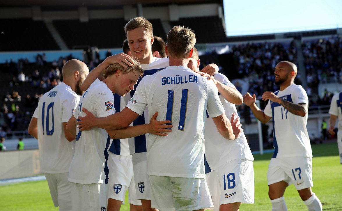 Huuhkajat tasapeliin Skopjessa - useita debyyttejä ottelussa