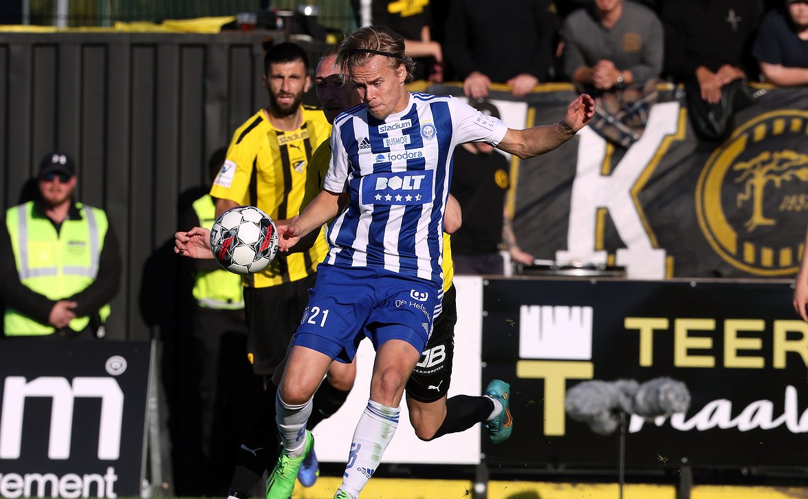 HJK:n Väänänen myönsi loukkaantumisen ottaneen koville – ”Aika tuntui pitkältä”