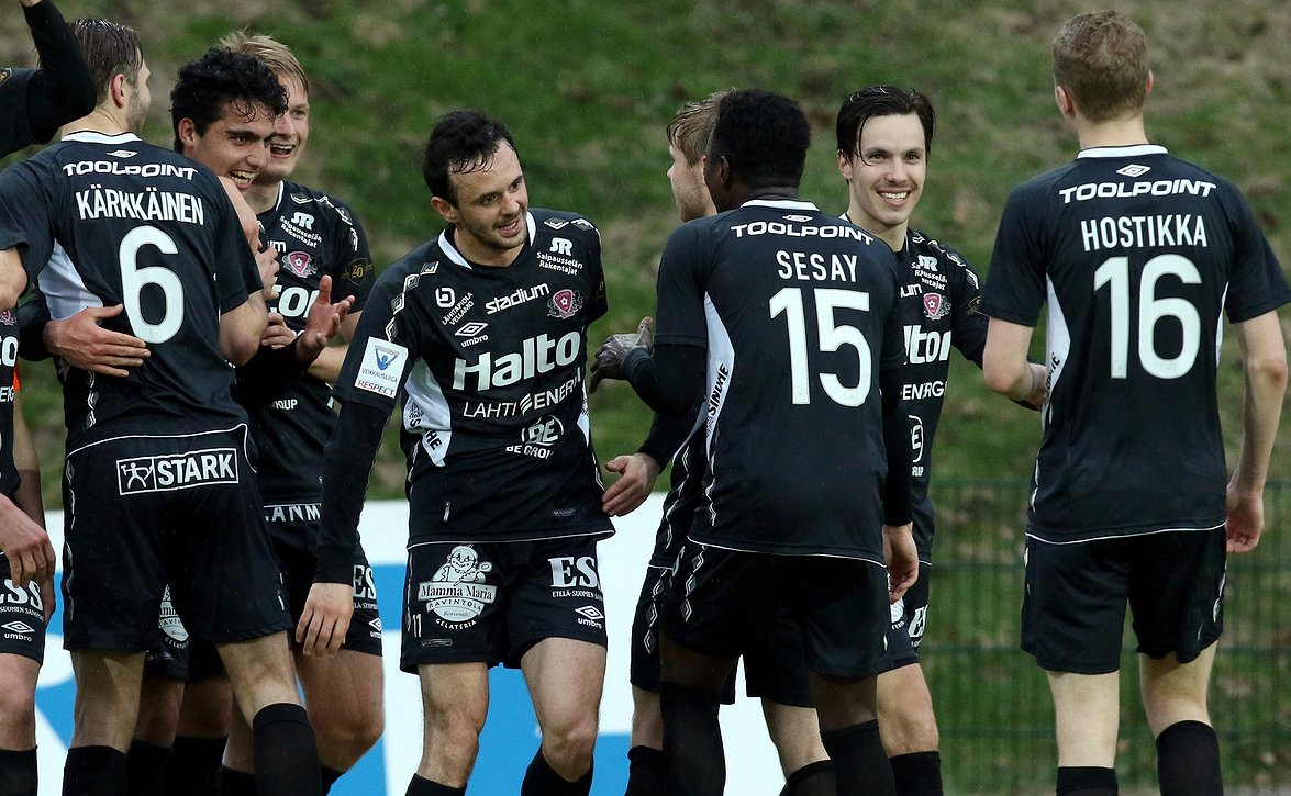​FC Lahti kutsuu entiset pelaajansa perjantain juhlaotteluun