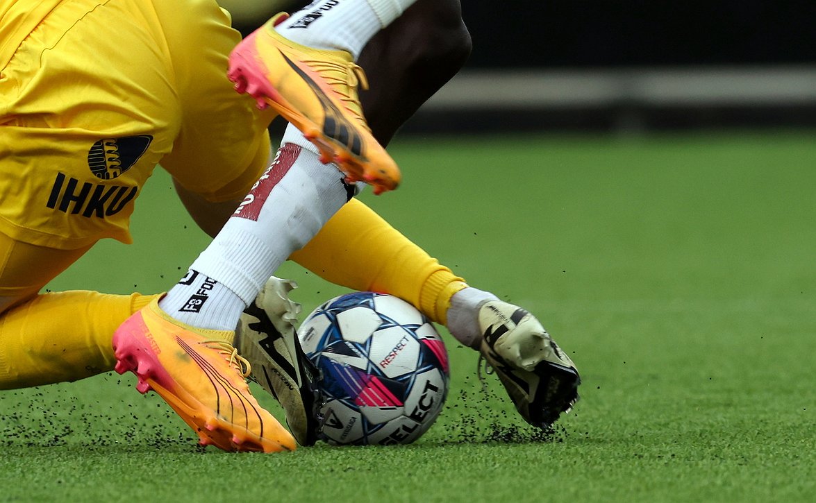 ​Lauantaina ratkeaa mestaruus – mutta miten Veikkausliigakausi sen jälkeen jatkuu?