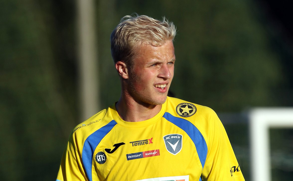 ​Anselmi Nurmela siirtyy Viron pääsarjaan